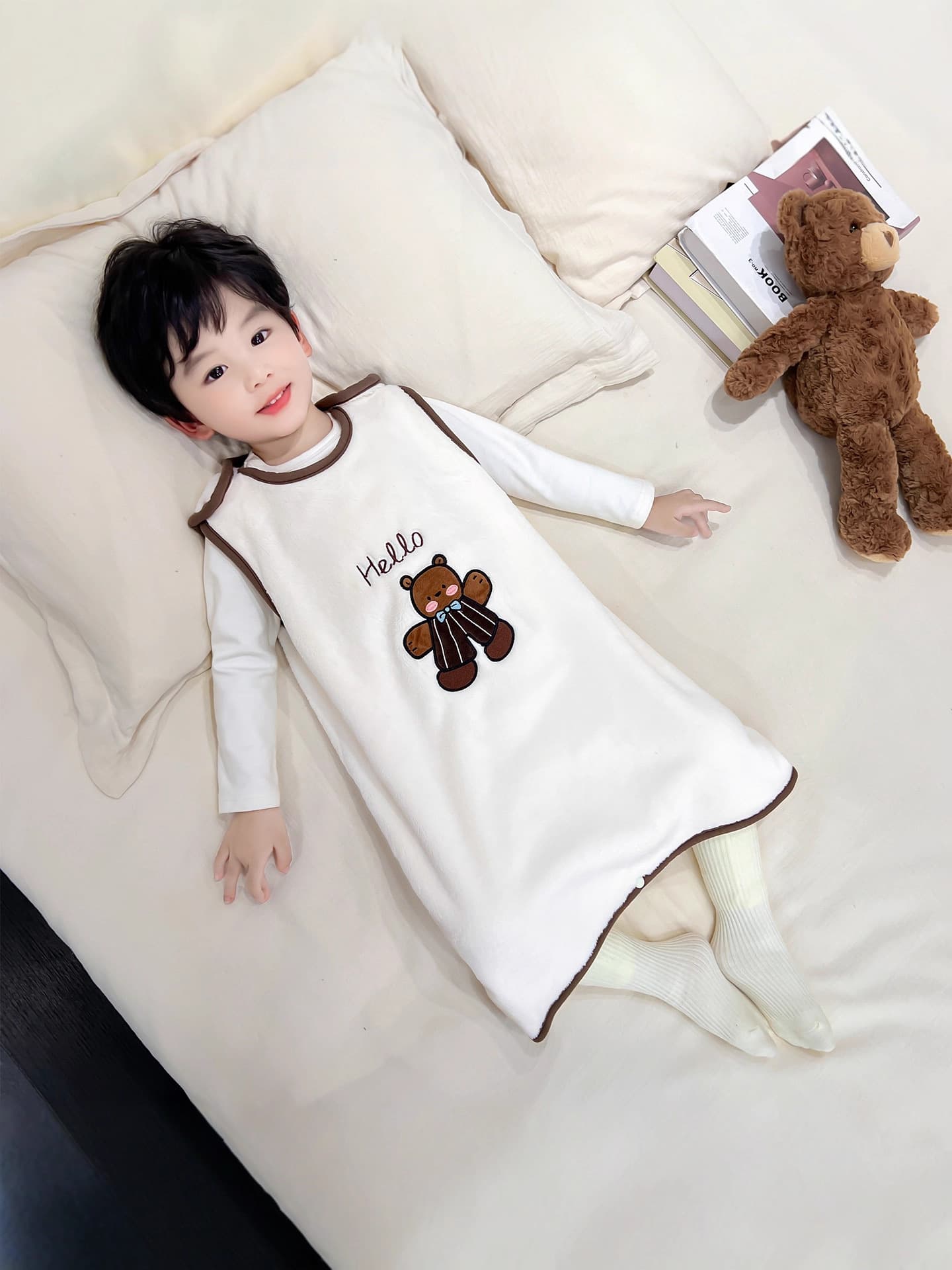 可愛い子犬刺繍ベスト型もこもこスリーパー